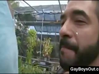 Pelosa arabo gay adolescent cavalcate il putz in indietro giardino negozio